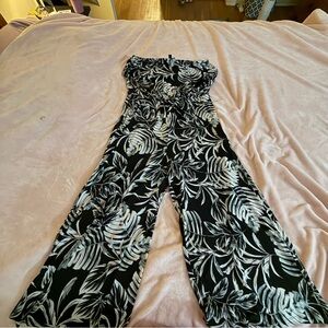 Elegant Black and White Tropical Jumpsuit